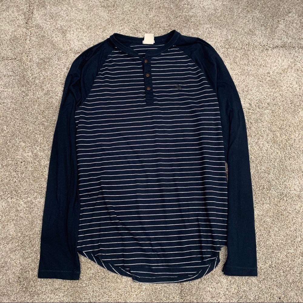 Abercrombie & Fitch Long Sleeve